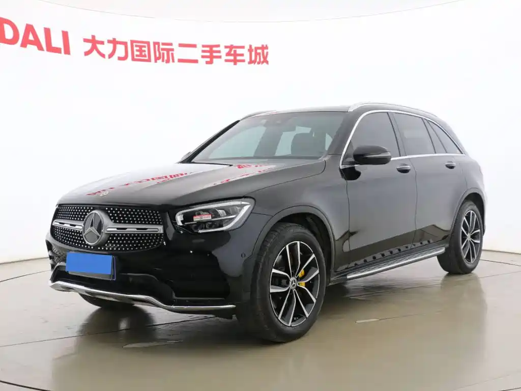 Mercedes-Benz GLC 2021 — фото 1