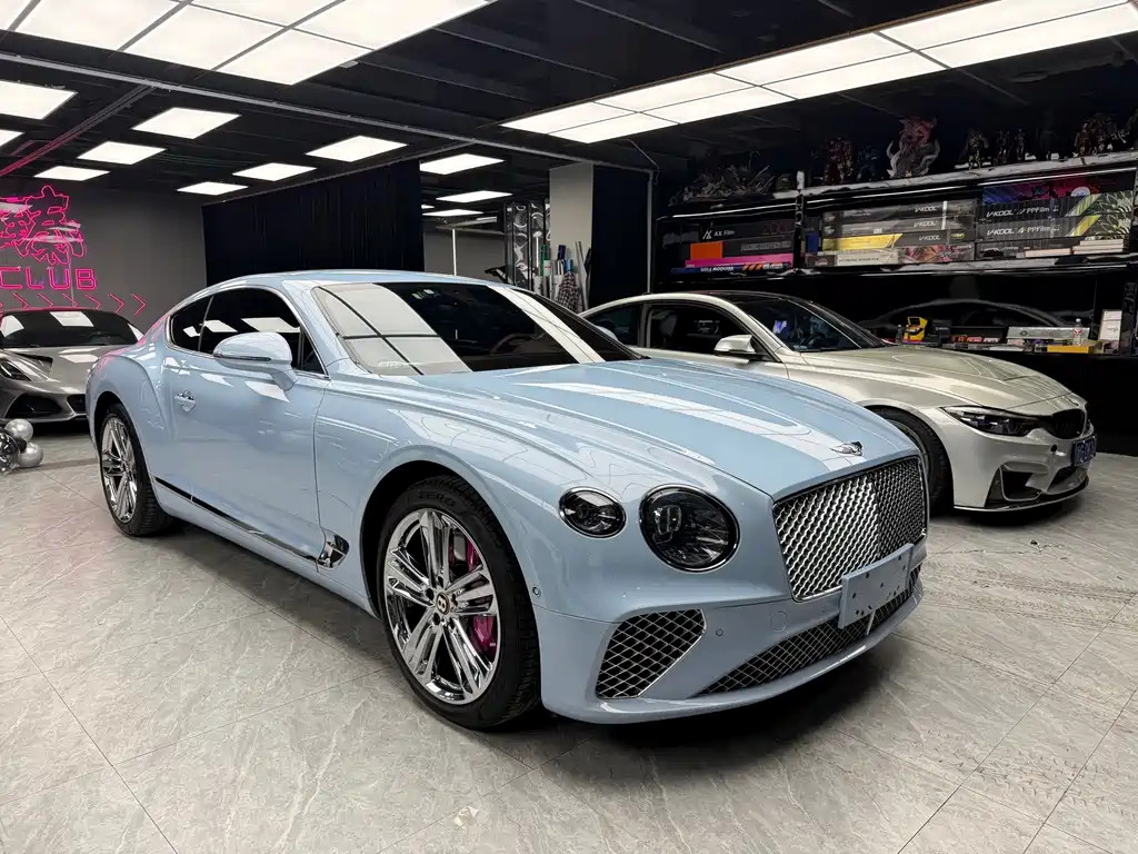 Bentley Continental 2020