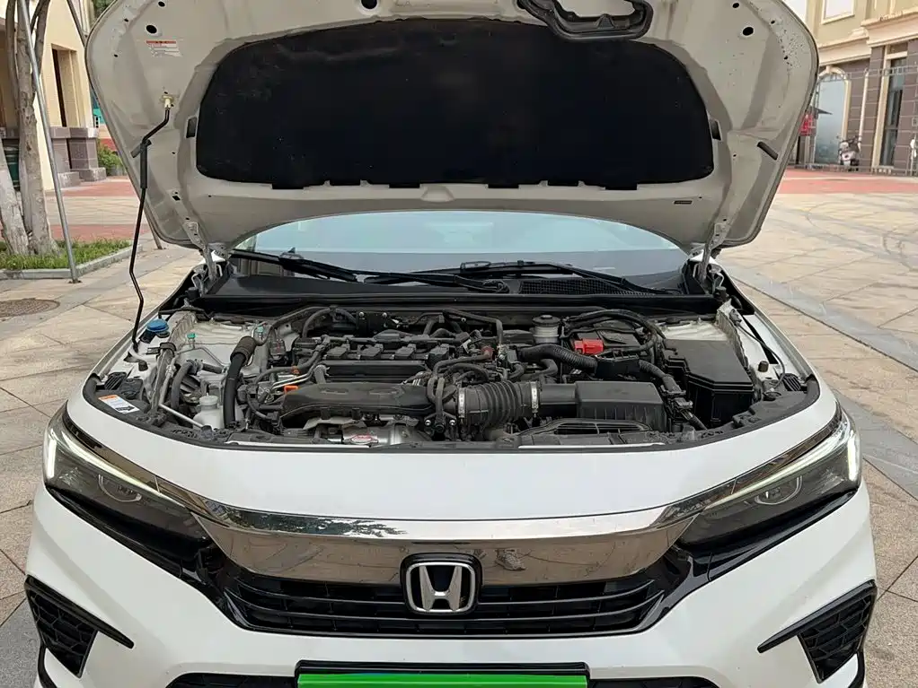 Honda Civic 2022 — фото 17