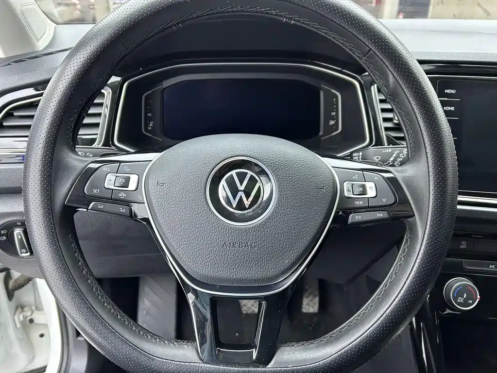 Volkswagen T-Roc 2022