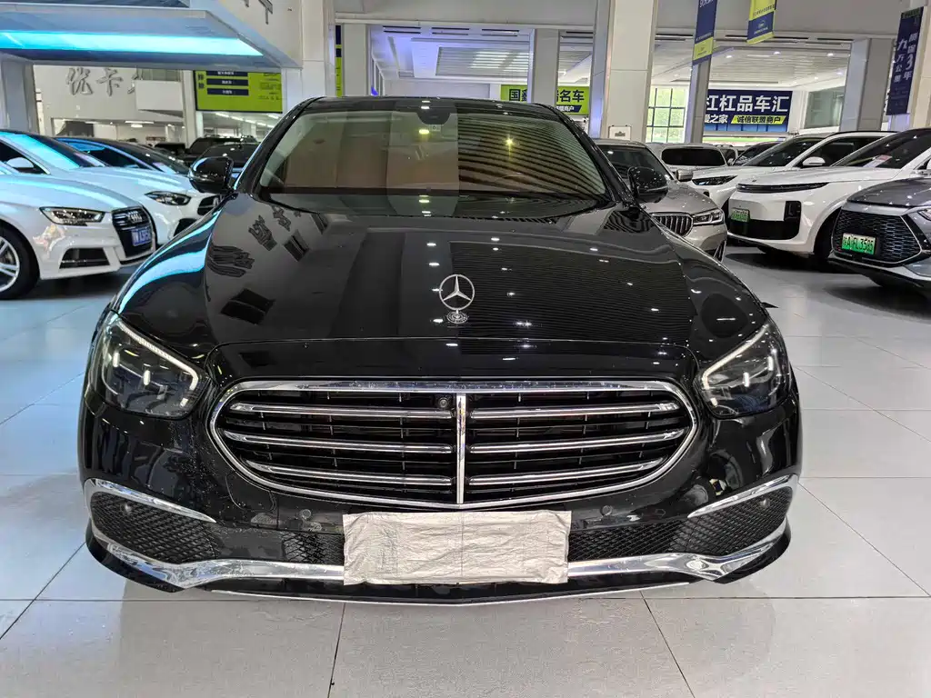 Mercedes-Benz E-Class 2021