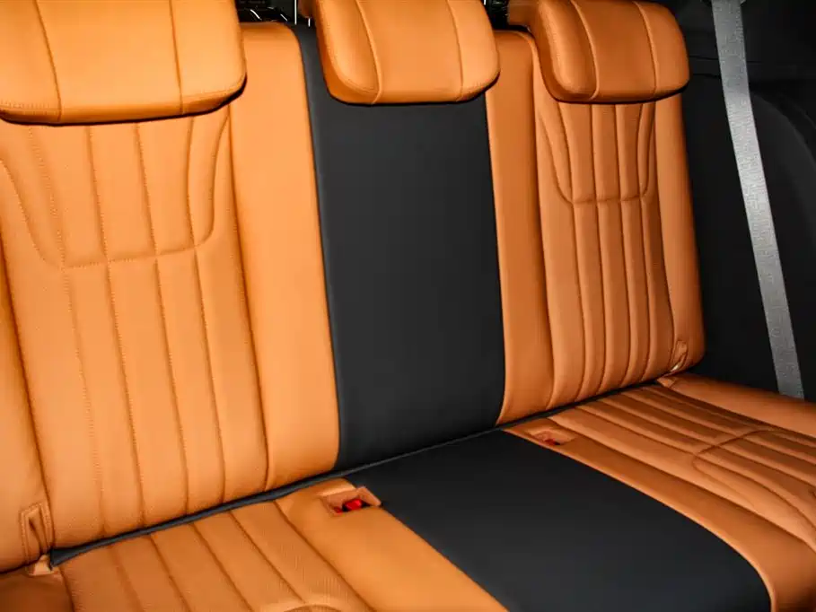 Toyota Granvia — фото 21