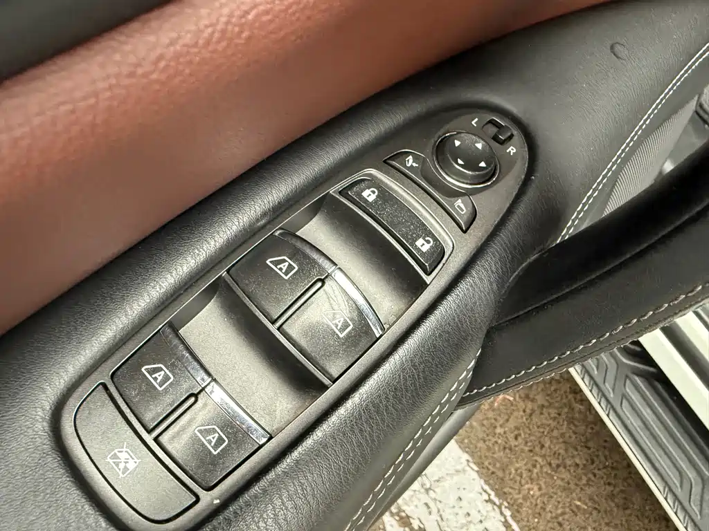 Nissan Patrol 2018 — фото 13