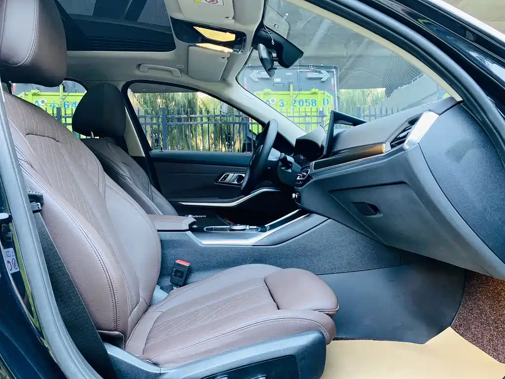 BMW i3 2024 — фото 13