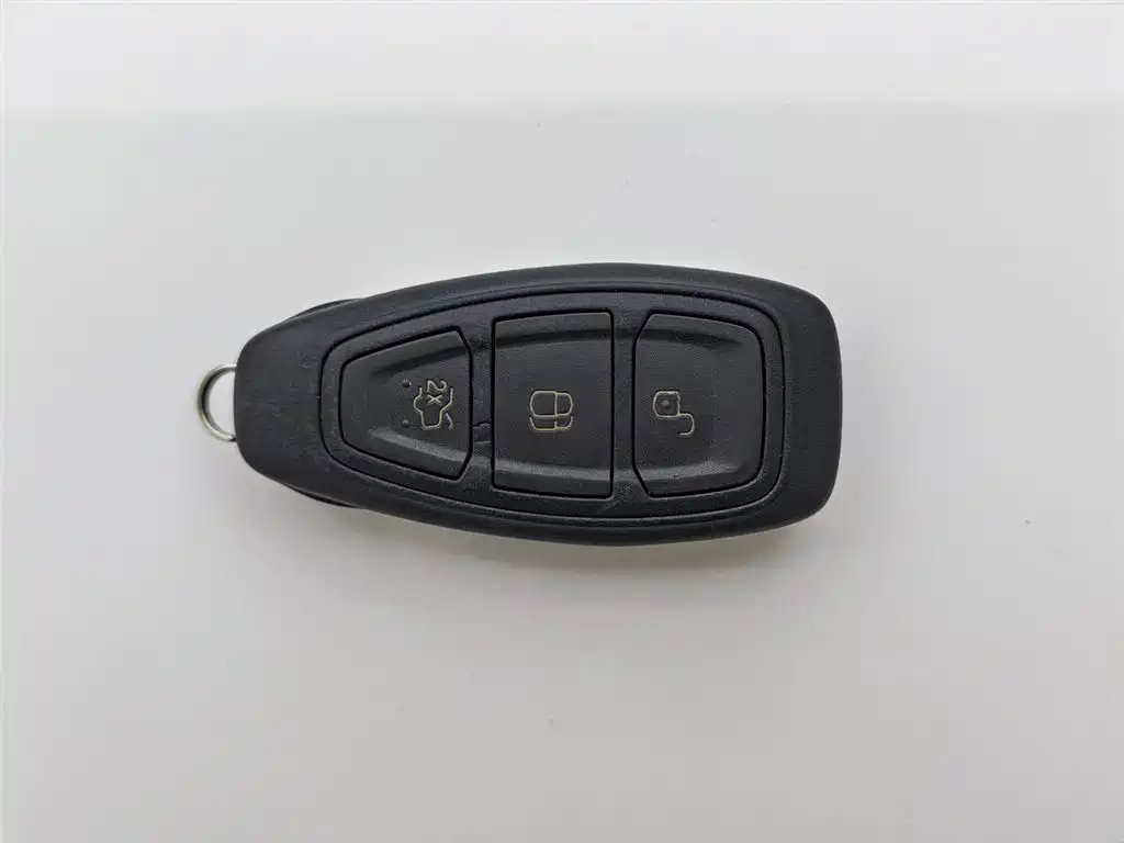 Ford Focus 2015 — фото 19