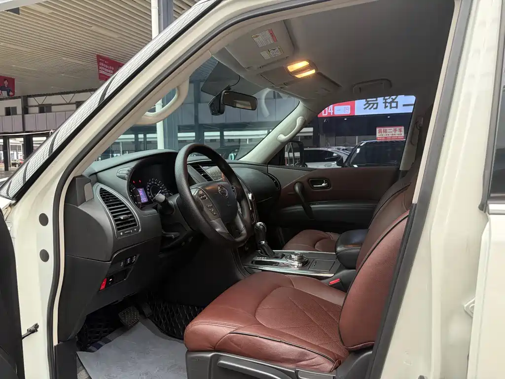 Nissan Patrol 2018 — фото 12