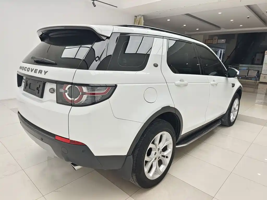 Land Rover Discovery Sport 2016 — фото 15