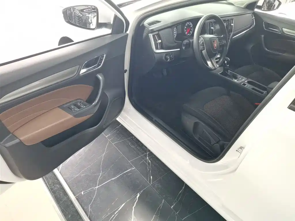 Roewe i6 Classic 2019 — фото 16