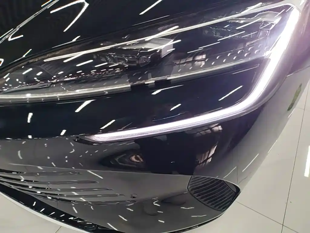 BYD Seal 07 DM-i 2025 — фото 24