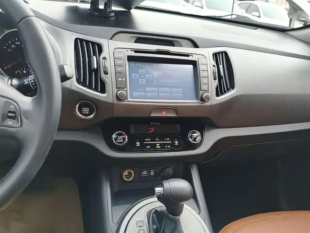 Kia Sportage 2016 — фото 13