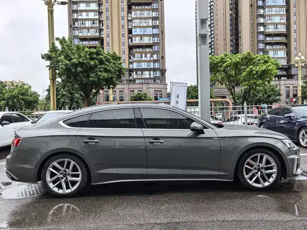Audi A5 2023