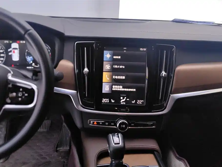 Volvo S90 2020 — фото 13