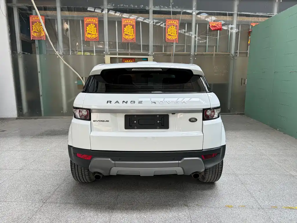 Land Rover Evoque 2016 — фото 13