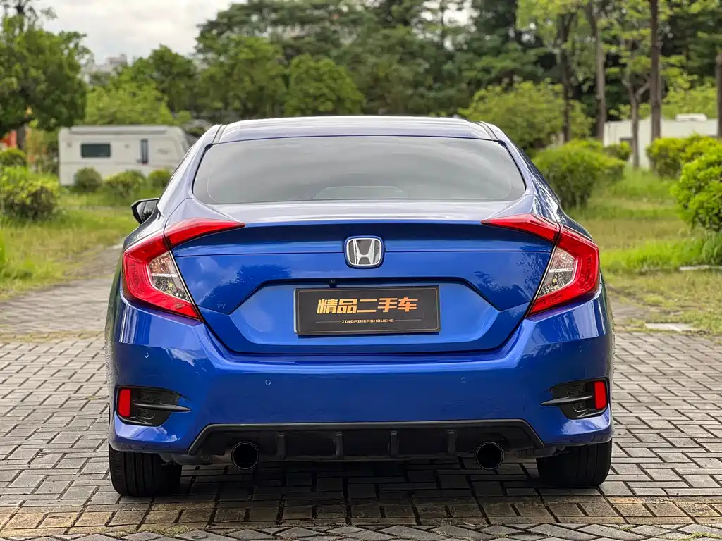 Honda Civic 2016 — фото 6
