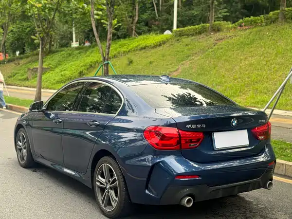 BMW 1 Series 2021
