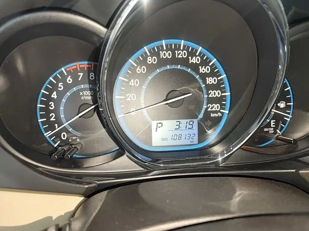Toyota Vios 2015 — фото 12