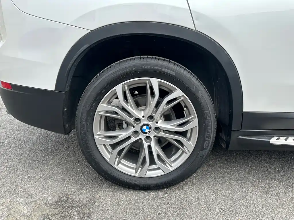 BMW X1 2019 — фото 16