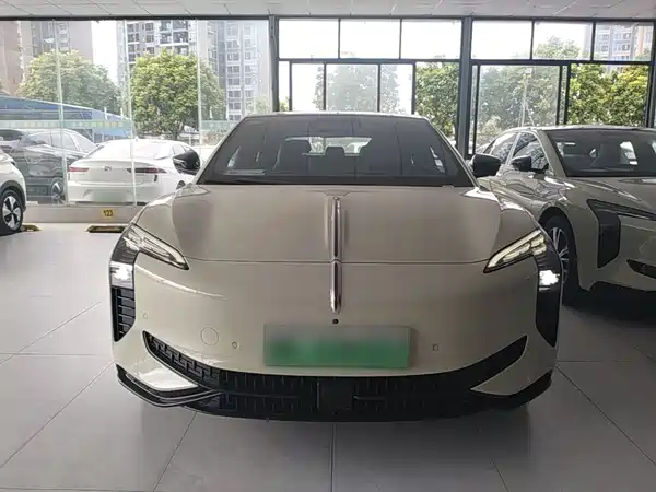 Hongqi EH7 2026