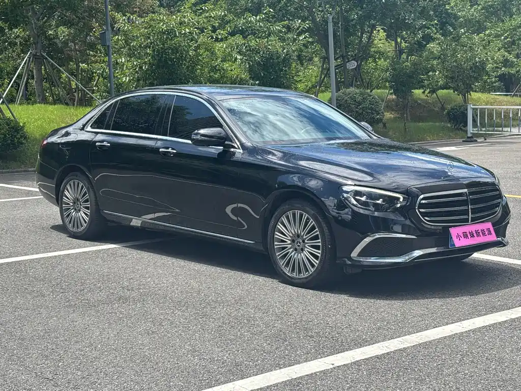 Mercedes-Benz E-Class 2023 — фото 3