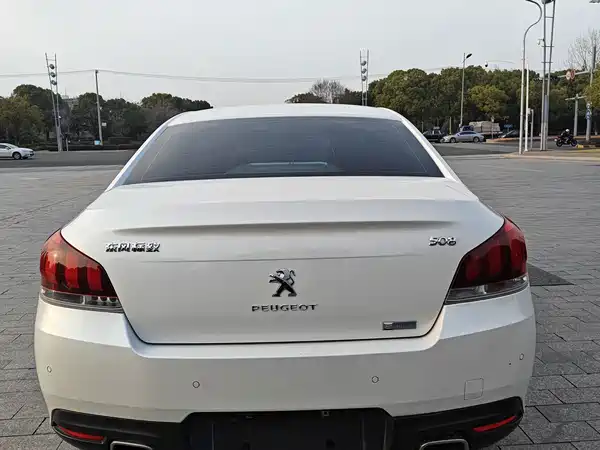 Peugeot 508 2016