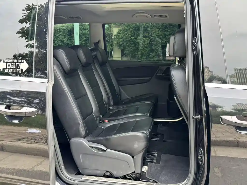 Volkswagen Sharan 2016 — фото 10