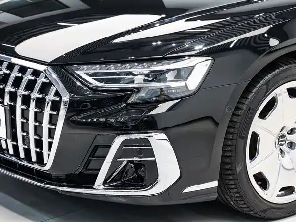 Audi A8 2022