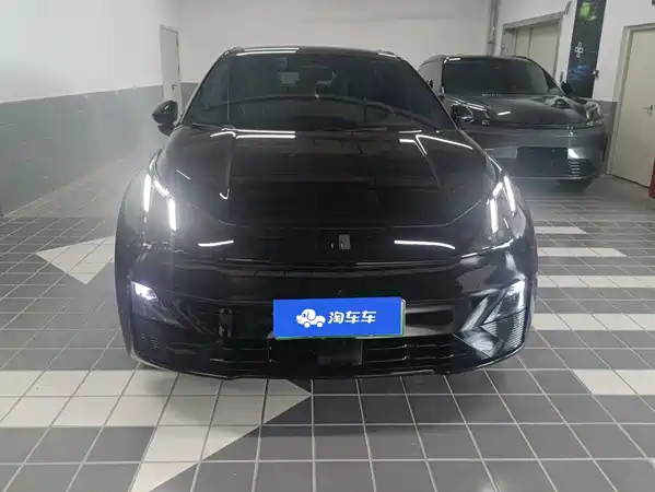 Lynk & Co Z20 2025