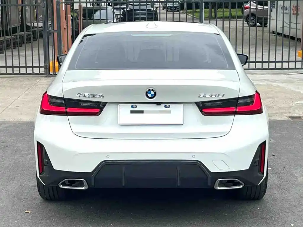 BMW 3 Series 2023
