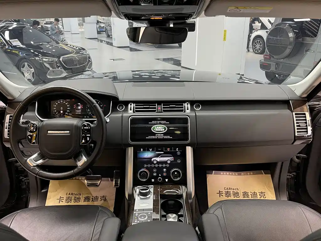 Land Rover Range Rover 2021 — фото 14