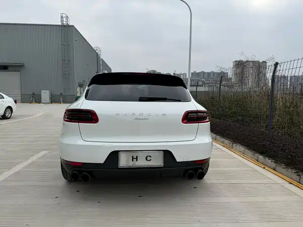 Porsche Macan 2017