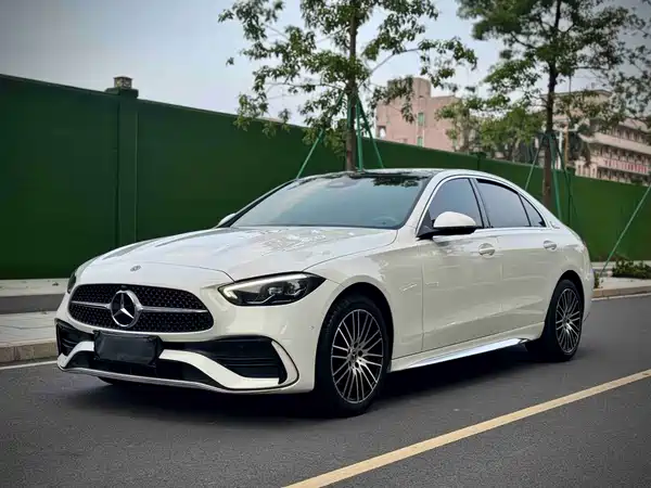 Mercedes-Benz C-Class 2021