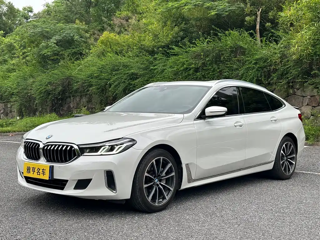 BMW 6 Series GT 2022 — фото 1