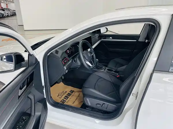 Volkswagen Lavida 2024
