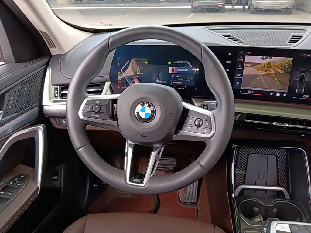 BMW X1 2025 — фото 11