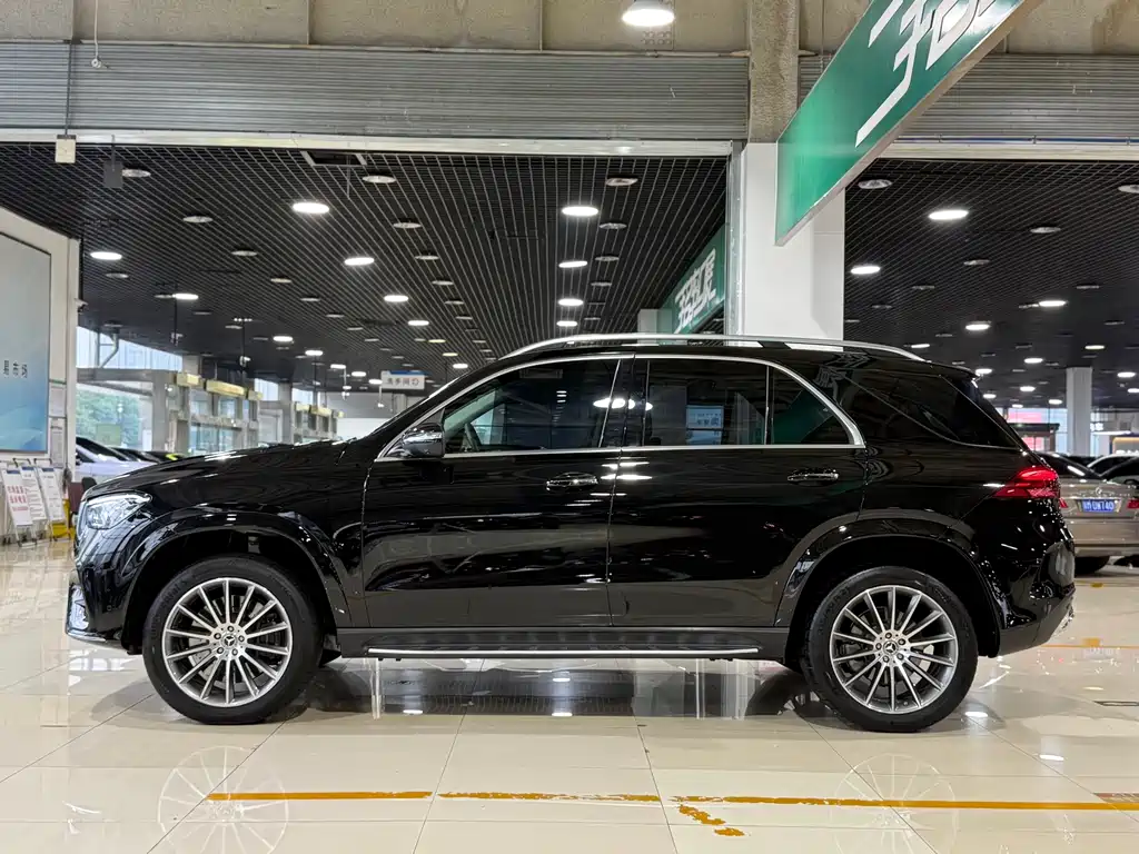 Mercedes-Benz GLE 2023 — фото 29