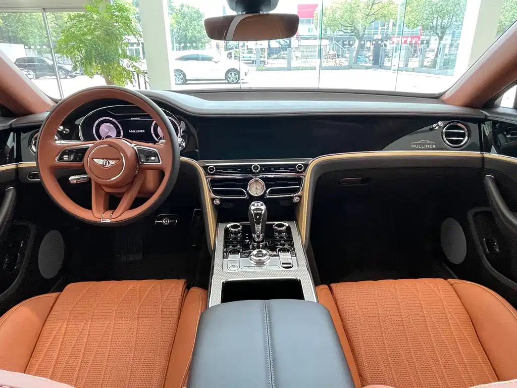 Bentley Flying Spur 2022 — фото 12