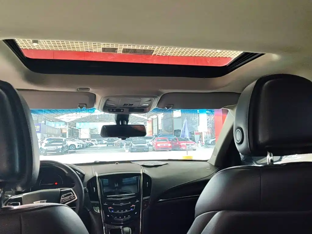 Cadillac ATS-L 2018 — фото 18