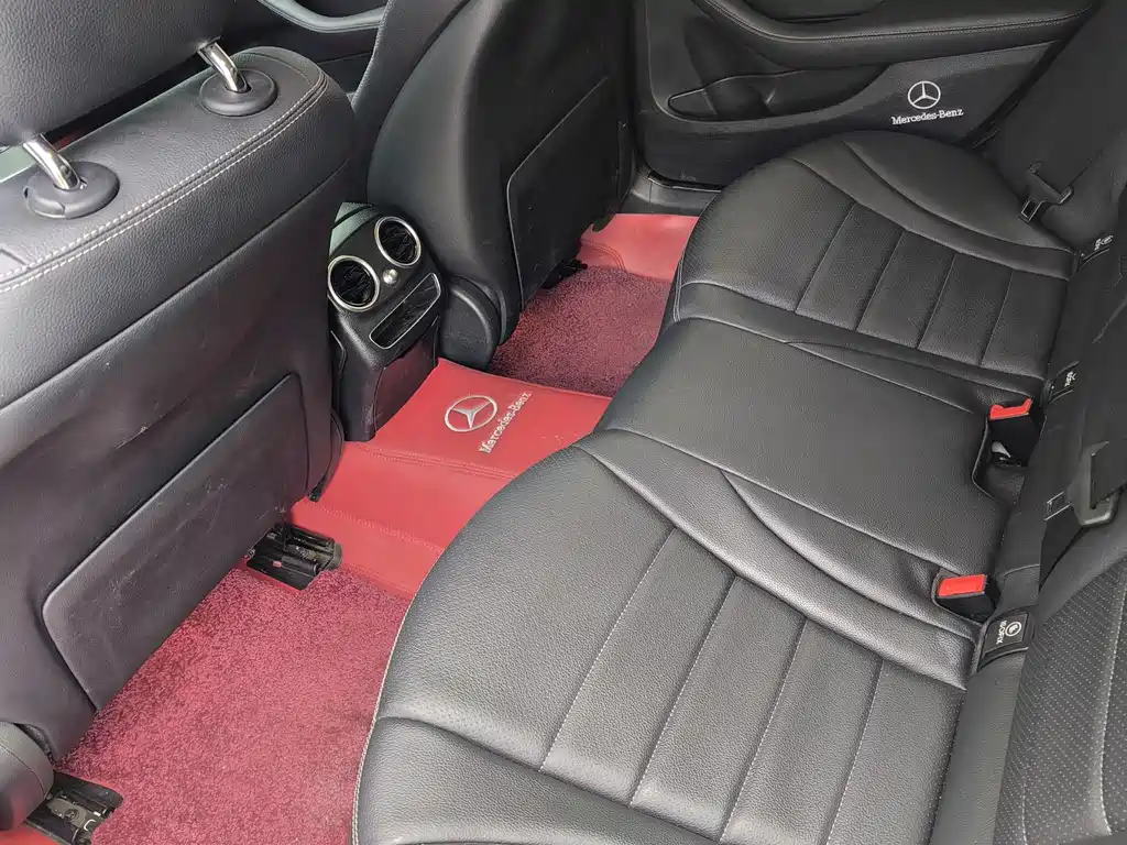 Mercedes-Benz C-Class 2020 — фото 13