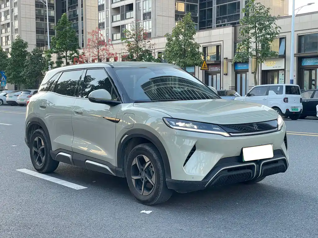 BYD Yuan UP 2025