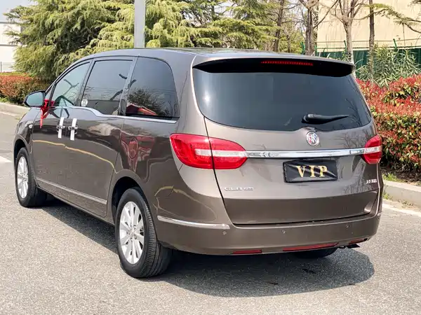 Buick GL8 2017