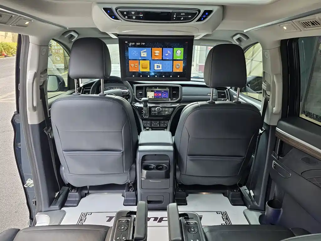 GAC Motor Trumpchi M8 2019 — фото 7
