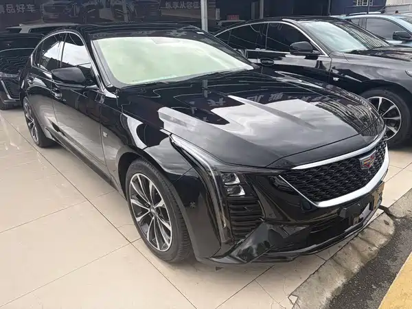 Cadillac CT5 2026