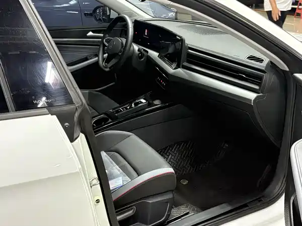Volkswagen Lamando 2025