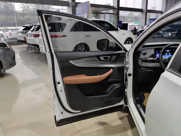 Chery Tiggo 8 PLUS 2022