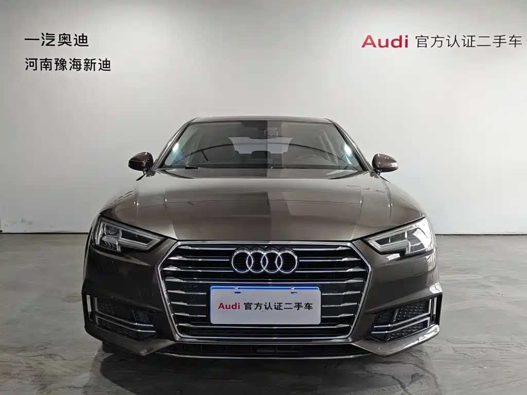 Audi A4L 2019
