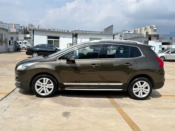 Peugeot 3008 2014