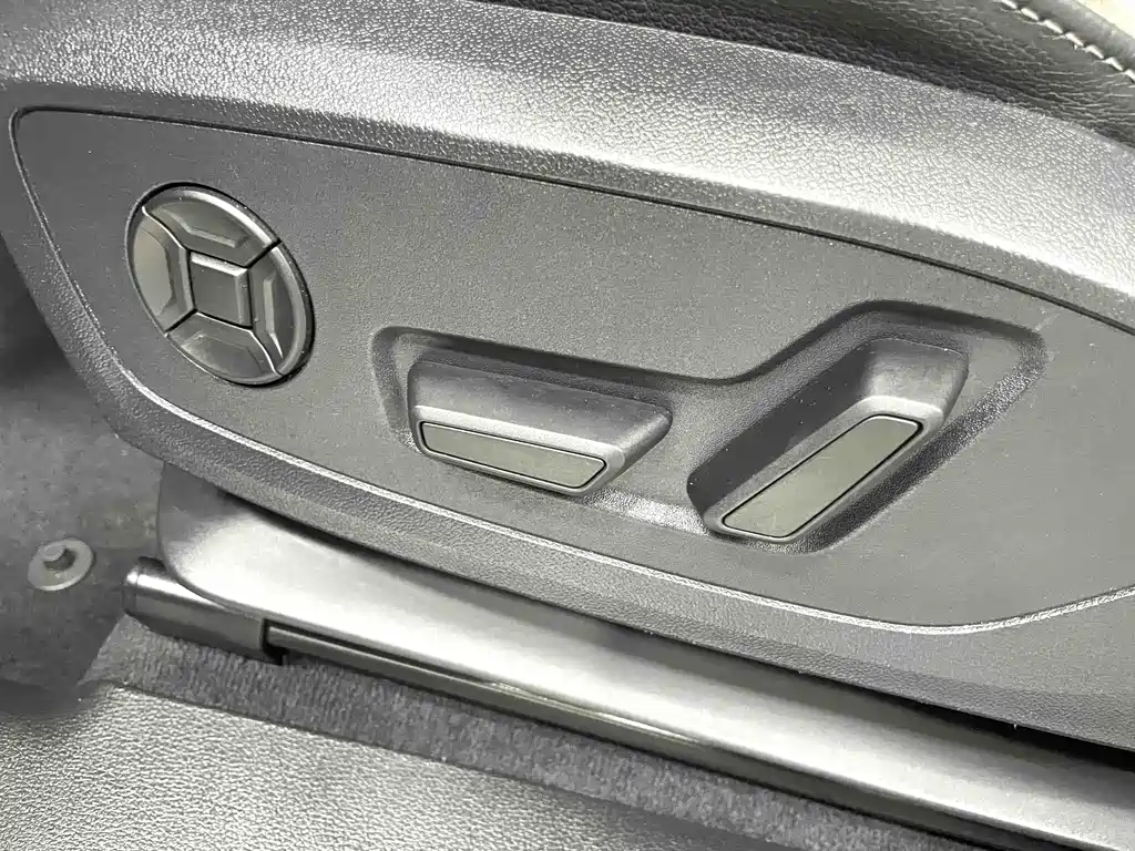 Audi Q3 2022 — фото 14