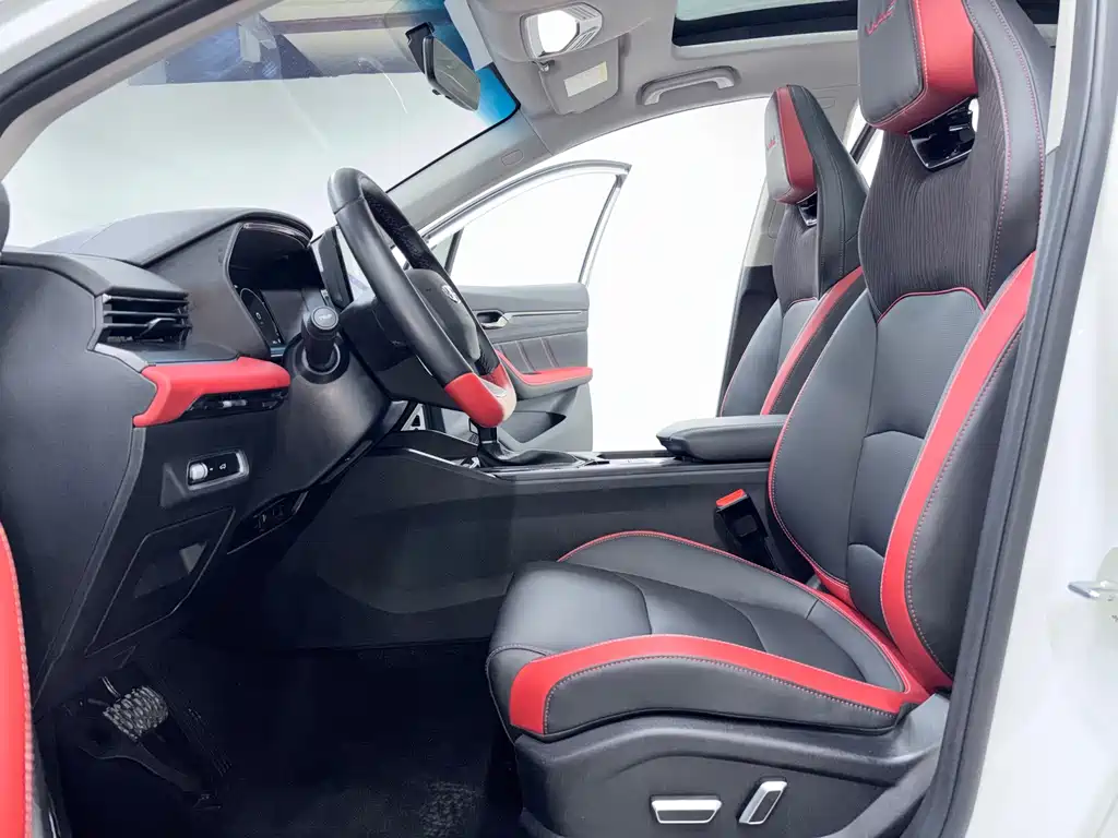 Geely Emgrand S 2022