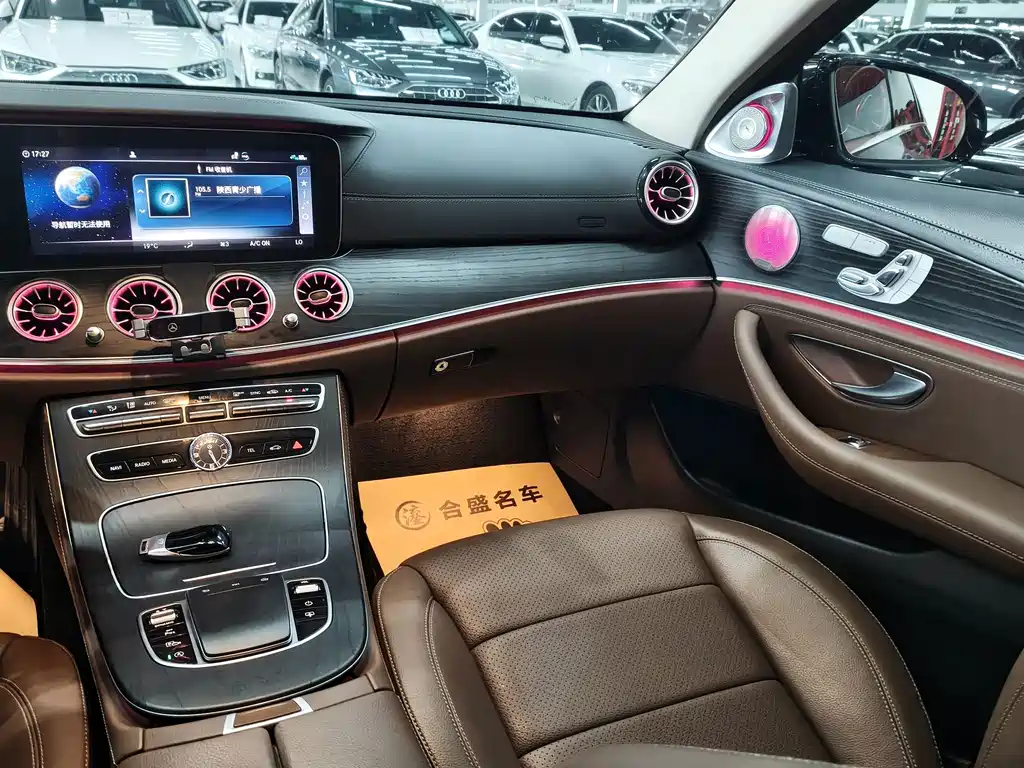 Mercedes-Benz E-Class 2019 — фото 14