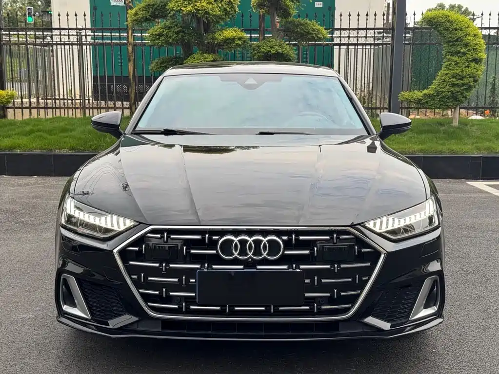 Audi A7L 2022 — фото 2